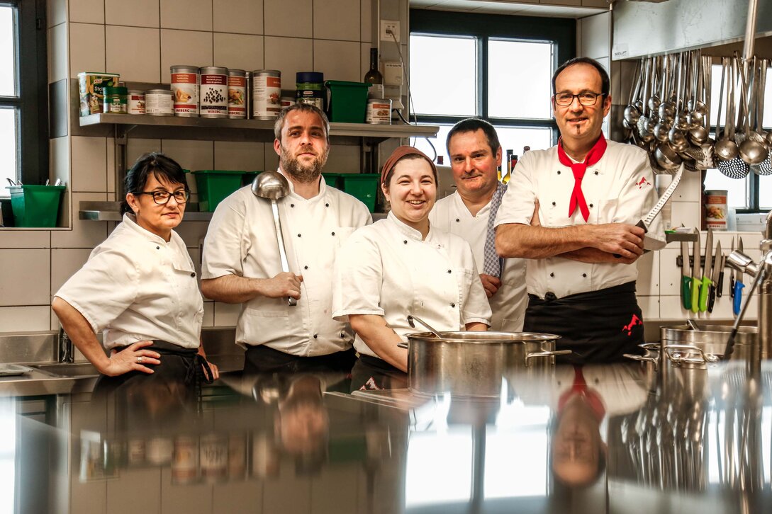 Das Küchenteam der Novastoba in der Silvretta Montafon  | © Silvretta Montafon 