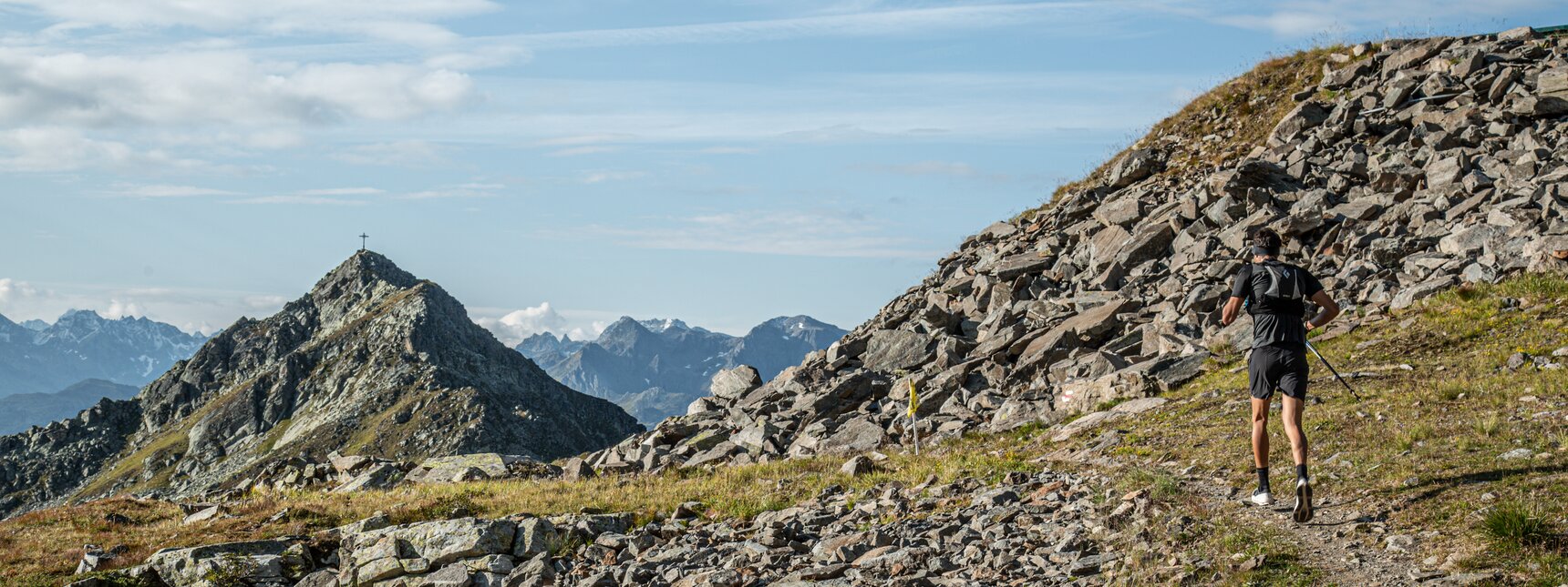 Ein Läufer beim Montafon Totale Trail in der Silvretta Montafon. | © Silvretta Montafon - Friederike Weber