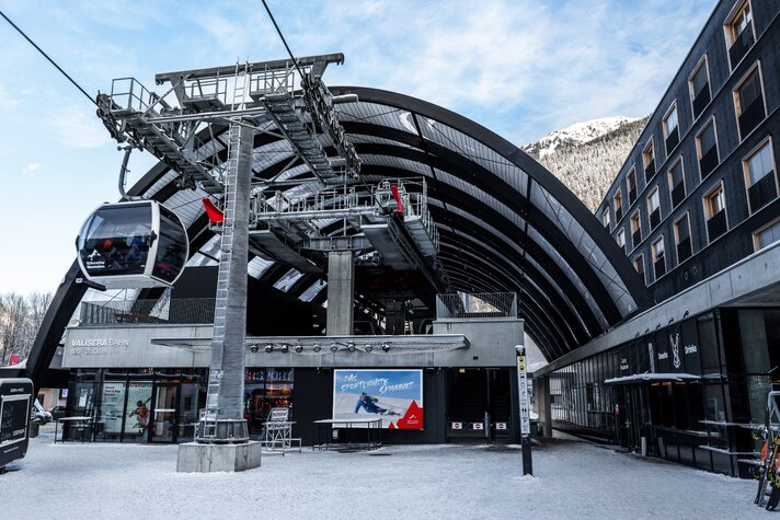 Silvretta Park - Silvretta Montafon | © Silvretta Montafon Die Valisera Bahn von vorne mit dem Revier Hotel von rechts | © Silvretta Montafon