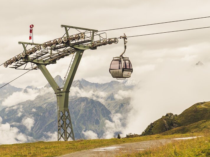 Eine Gondel kurz vor der Bergstation in der Silvretta Montafon. | © Silvretta Montafon - Roadtyping
