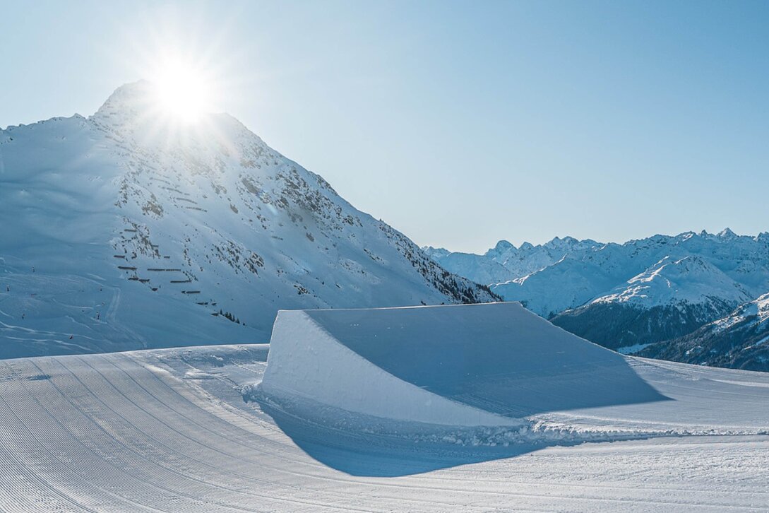 Großer Kicker in der Morgensonne in der Silvretta Montafon. | © Silvretta Montafon - Matty Cox