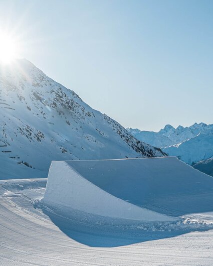 Großer Kicker in der Morgensonne in der Silvretta Montafon. | © Silvretta Montafon - Matty Cox
